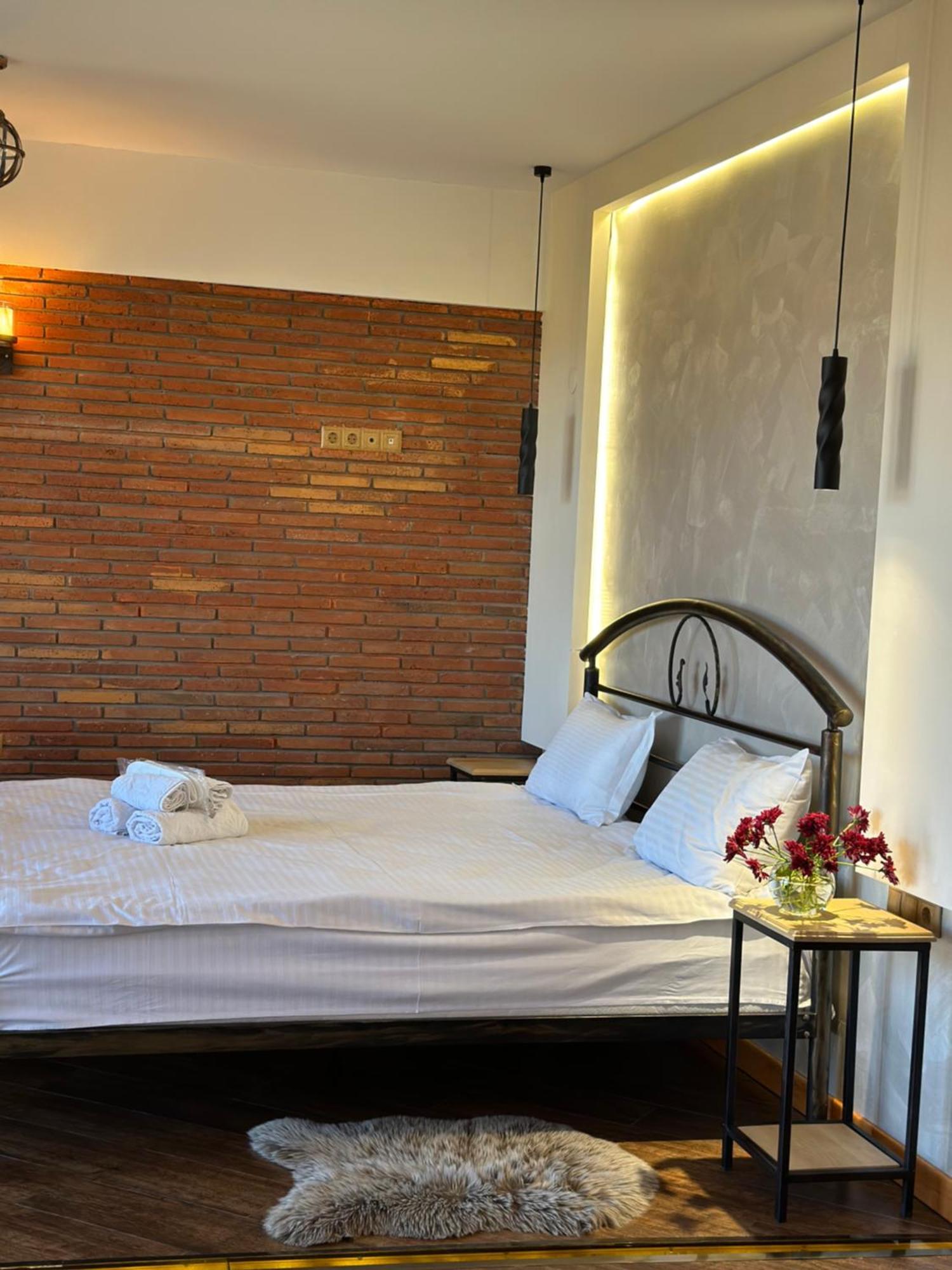 Hotel Wine Hills Tiflis Exterior foto