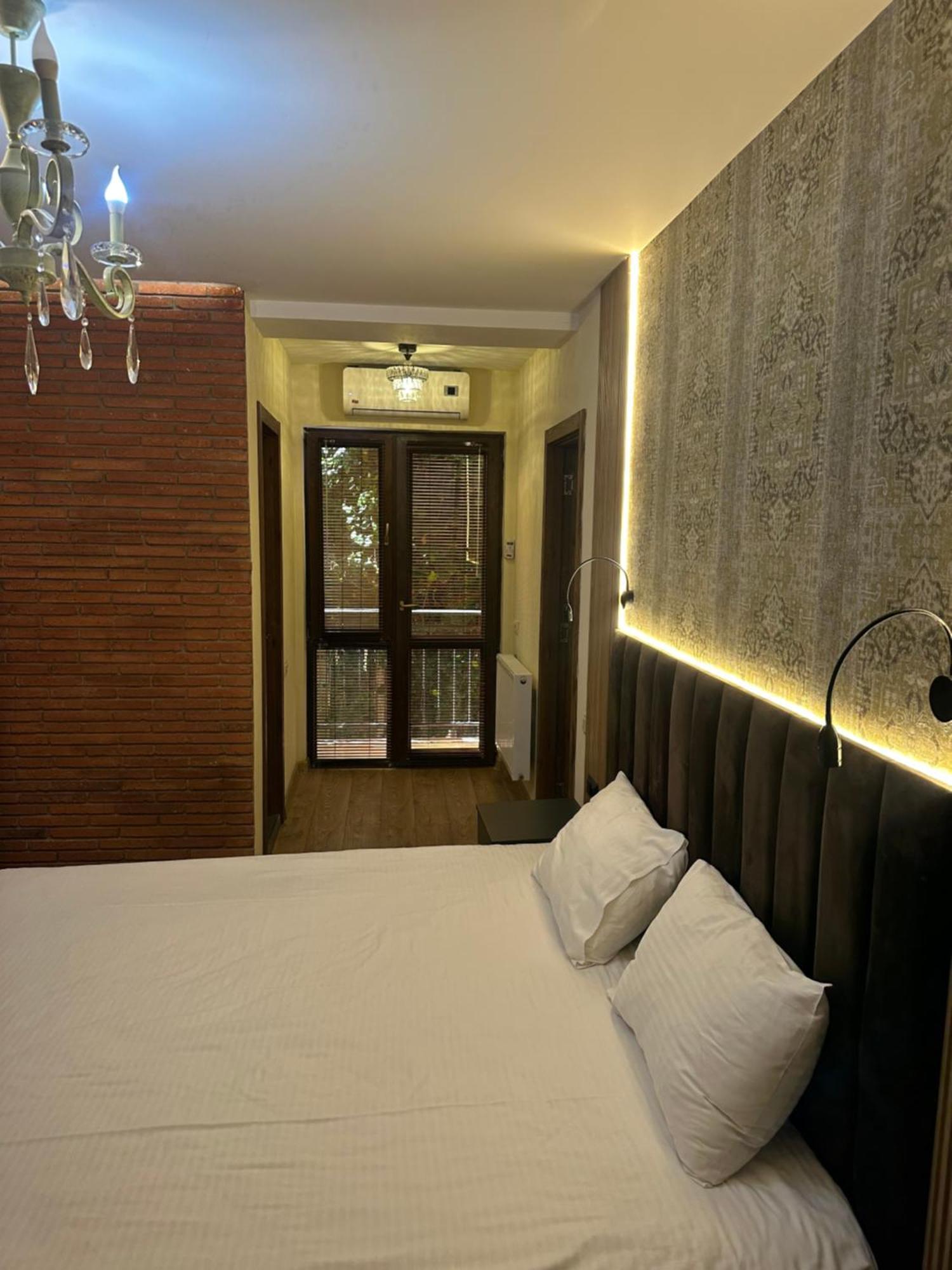 Hotel Wine Hills Tiflis Exterior foto